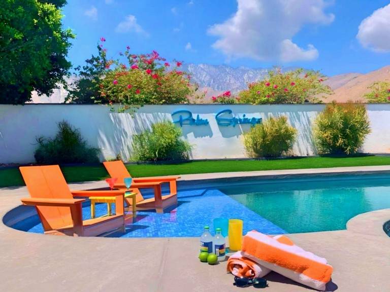 House Racquet Club West