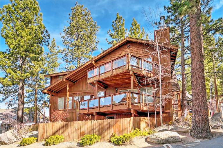 House  Zephyr Cove-Round Hill Village